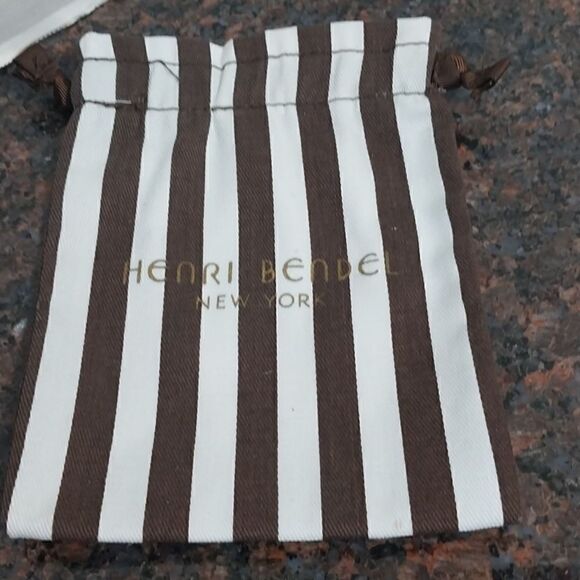 5 Assorted Storage Bags by Famous Designers - Picture 6 of 7